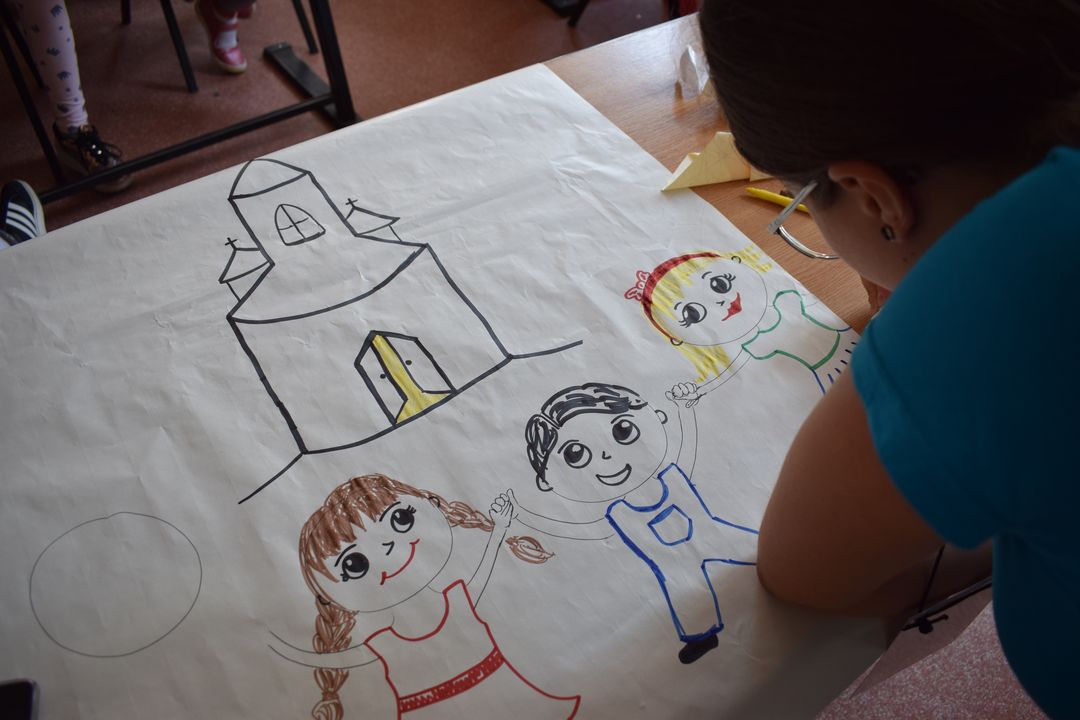 Zâmbet și credință în Tabăra „Bucurie în tinda Bisericii” – Tulgheș, Harghita