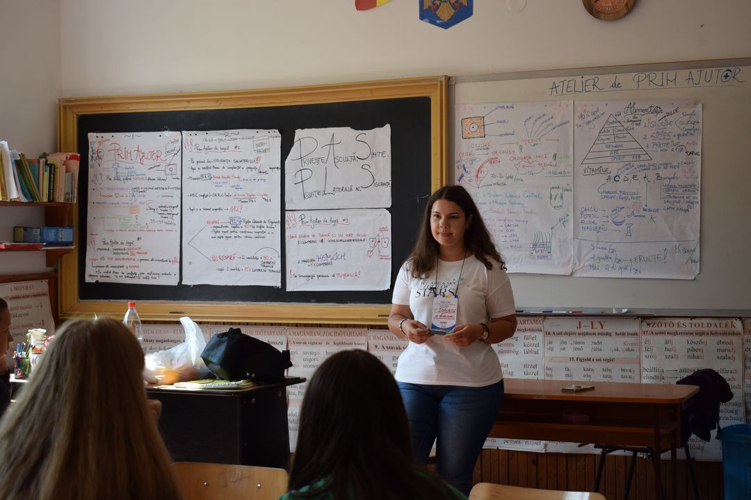 Zâmbet și credință în Tabăra „Bucurie în tinda Bisericii” – Tulgheș, Harghita