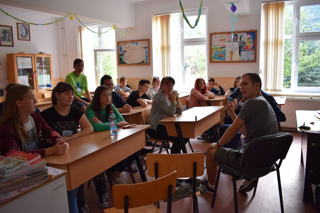 Zâmbet și credință în Tabăra „Bucurie în tinda Bisericii” – Tulgheș, Harghita