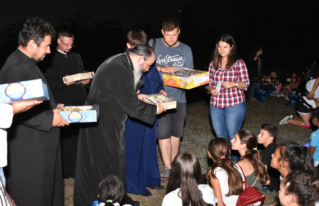 Peste 170 de copii în Tabăra „Copilărie și credință” Fălciu – PS Ignatie: „S-au transmis copiilor prin joc, prin foarte multă bucurie, elementele credinței noastre”