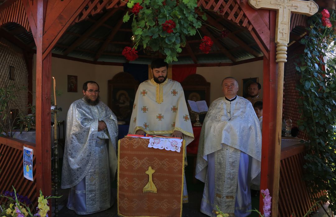 Peste 170 de copii în Tabăra „Copilărie și credință” Fălciu – PS Ignatie: „S-au transmis copiilor prin joc, prin foarte multă bucurie, elementele credinței noastre”