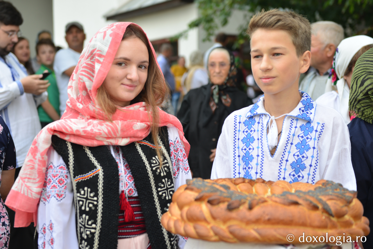 Biserica „Sfântul Ierarh Nicolae” din Munteni, jud. Iași, a fost sfințită