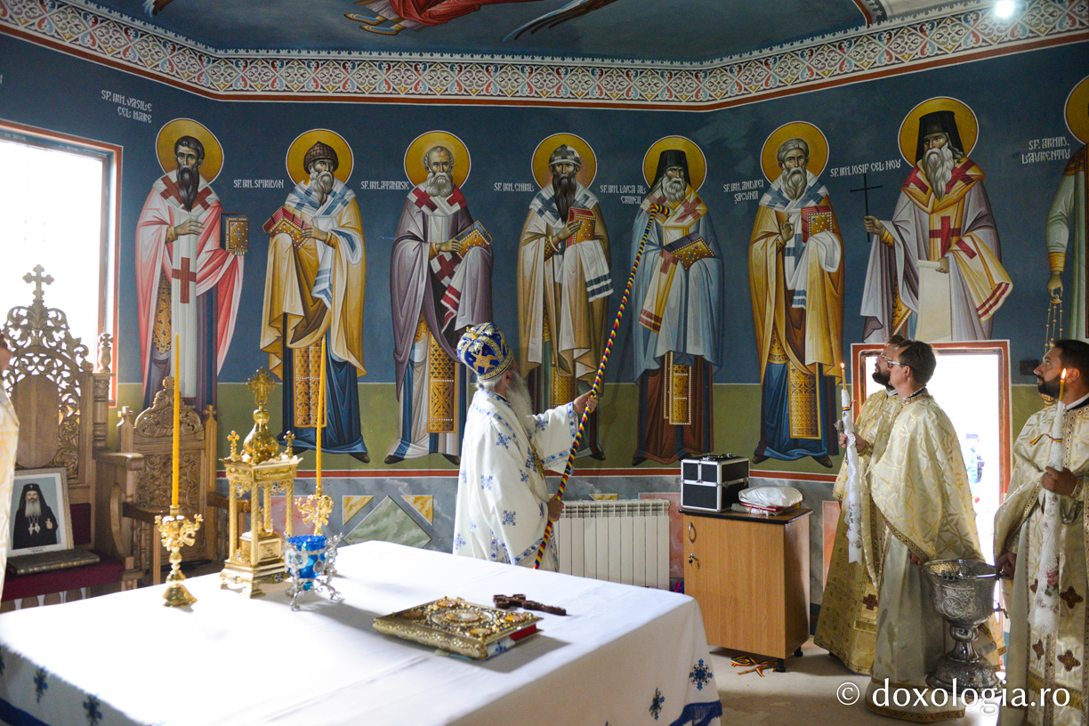 Biserica „Sfântul Ierarh Nicolae” din Munteni, jud. Iași, a fost sfințită