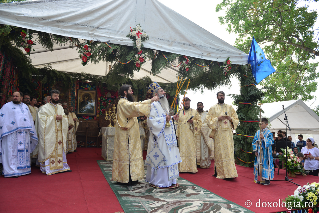 Biserica „Sfântul Ierarh Nicolae” din Munteni, jud. Iași, a fost sfințită