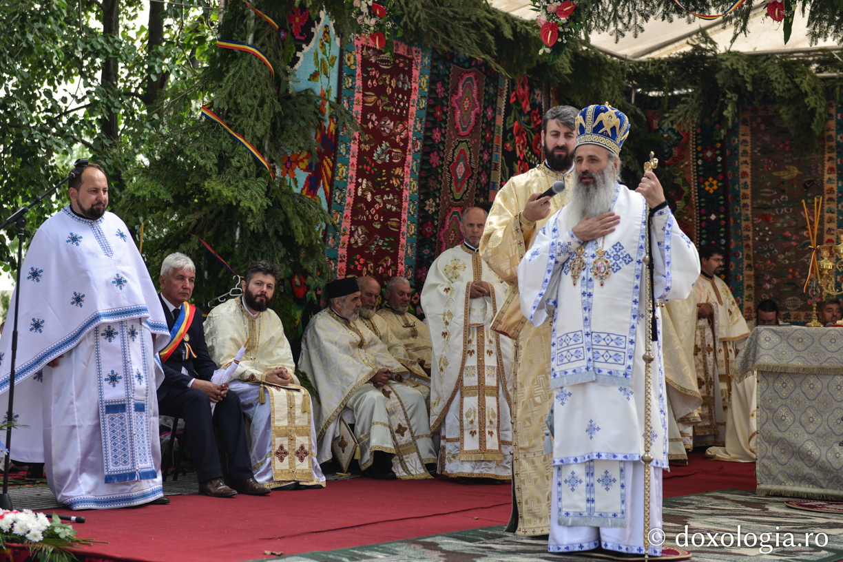 Biserica „Sfântul Ierarh Nicolae” din Munteni, jud. Iași, a fost sfințită