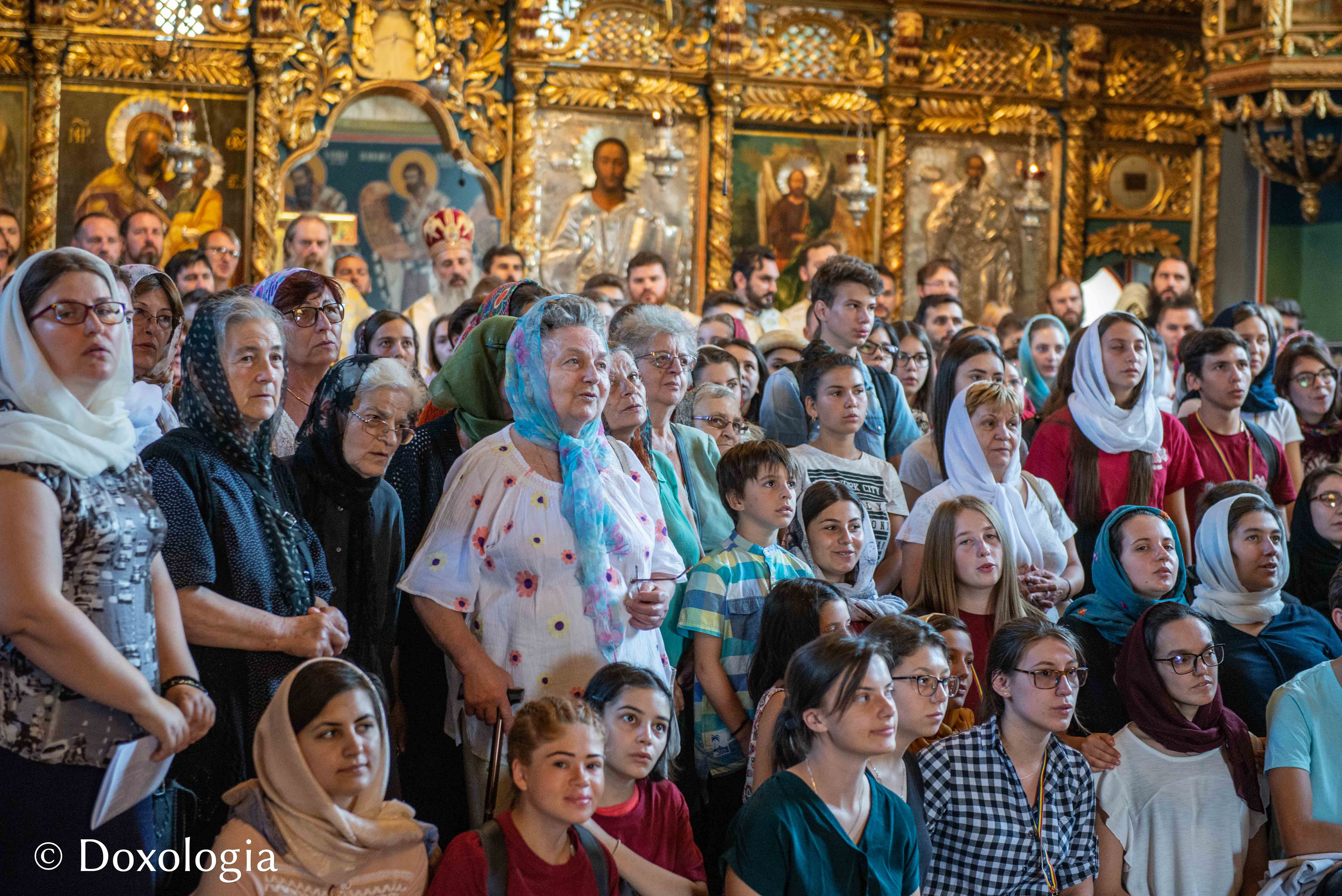 Foto: Constantin Comici Sfântă Liturghie Arhierească pentru voluntarii ITOM 2018