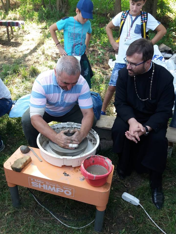 Tabără pentru 92 de copii organizată în satul Roșu, comuna Răducăneni