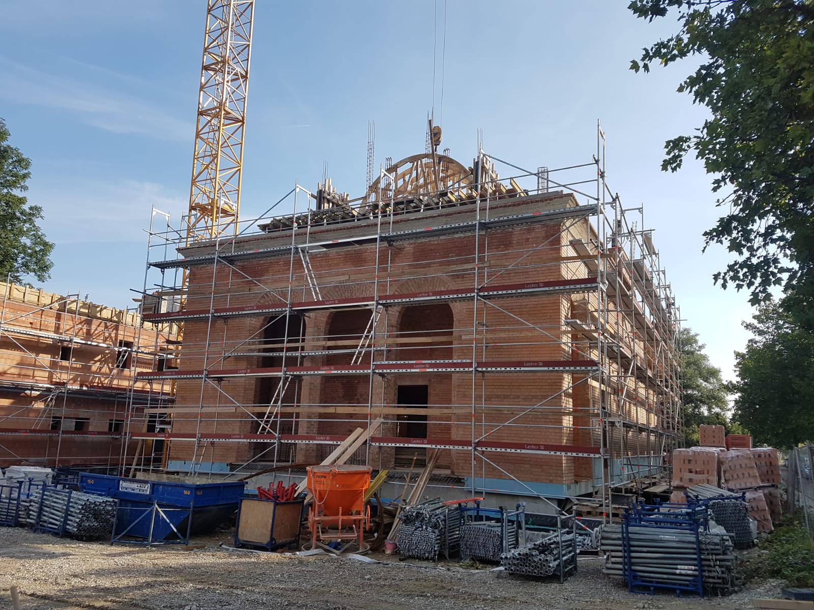 Lucrări avansate pe șantierul Așezământului Bisericesc din München