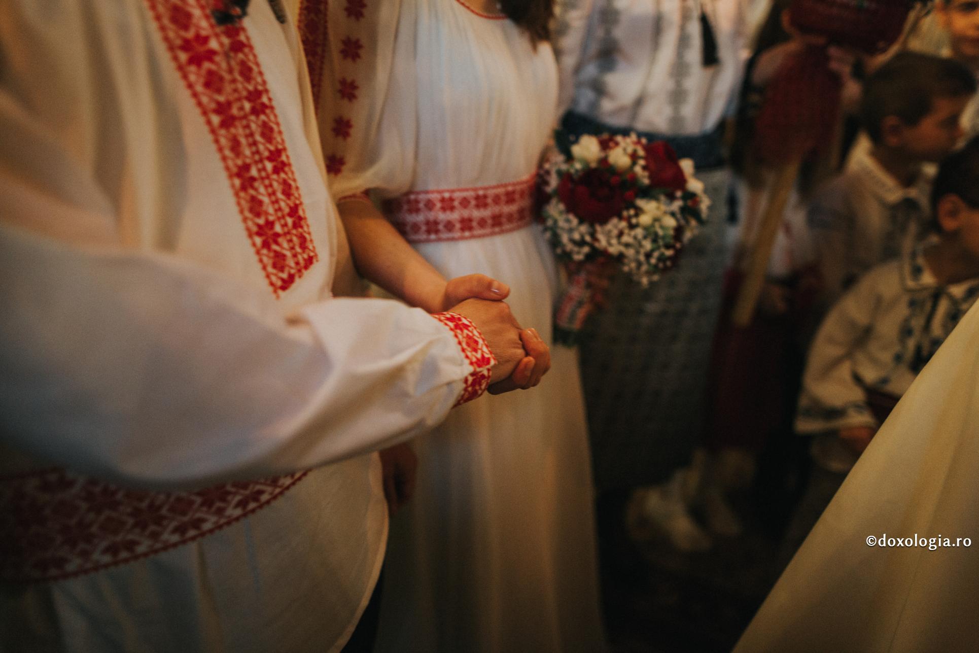 PS Macarie: „Desființând binaritatea genului și căsătoria, desființăm omul! Prin acest vot la referendum nu apărăm ceva abstract, ci însuși faptul de a fi om”