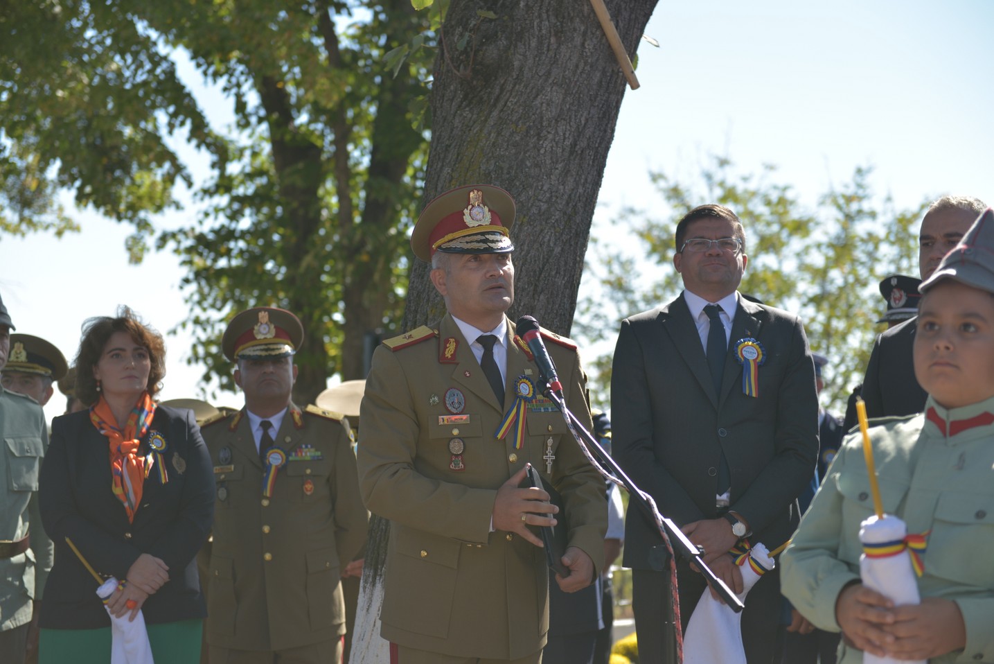 Ceremonie religioasă și militară la Cimitirul Militar Maxut: „Românul adevărat este chemat să-și apere valorile legate de neam și de familie”