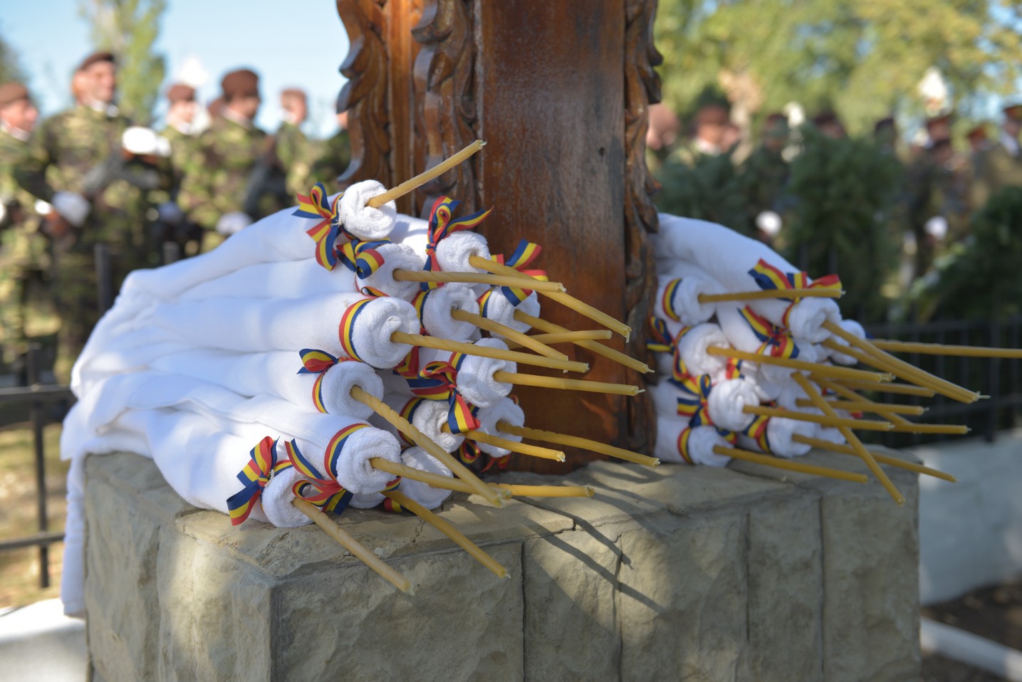 Ceremonie religioasă și militară la Cimitirul Militar Maxut: „Românul adevărat este chemat să-și apere valorile legate de neam și de familie”