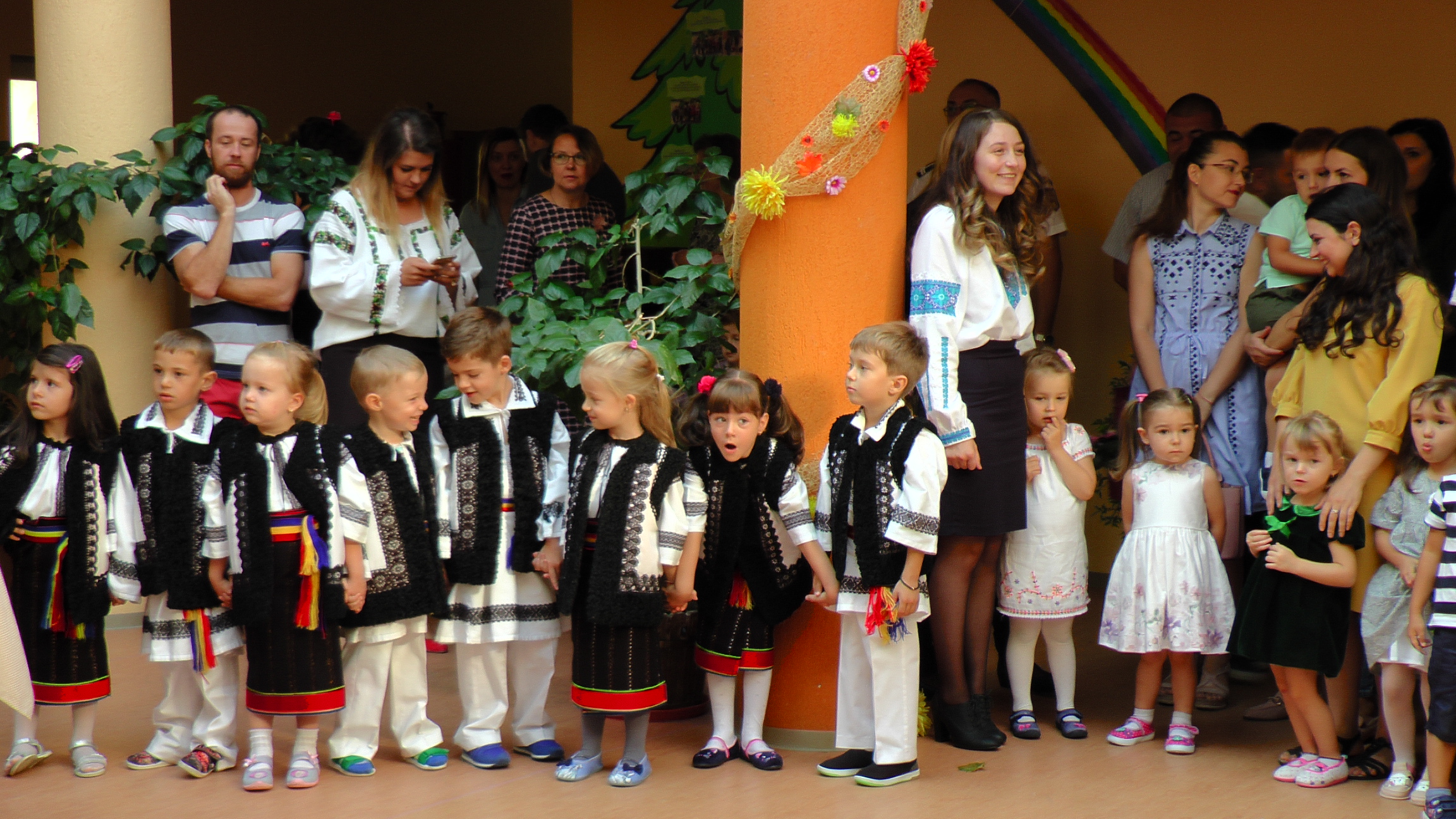 Deschidere de an școlar la Grădinița cu Program Prelungit „Sfântul Ioan cel Nou de la Suceava”