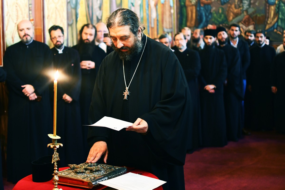 Arhimandritul Nichifor Horia a primit titlul de doctor în Teologie