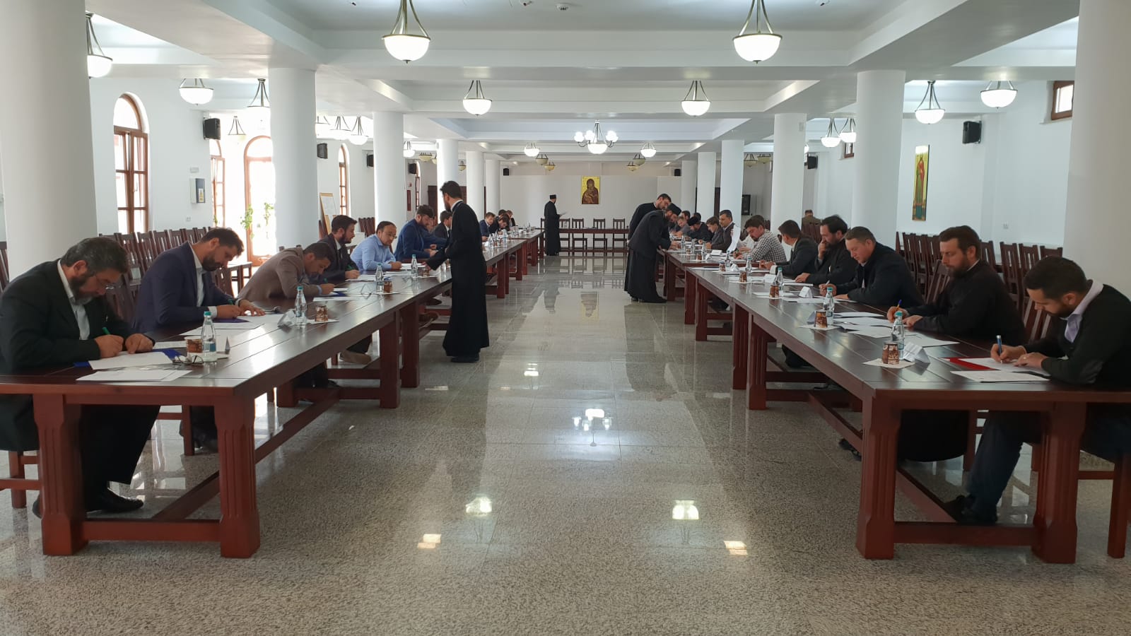 Capacitate preoțească la Suceava: „Cuvintele care pot caracteriza cel mai bine acest examen sunt «corectitudine» și «transparență»”