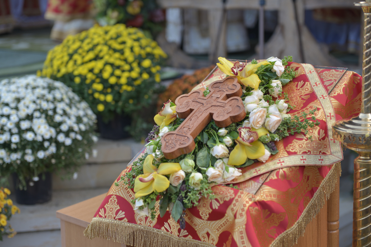 Mitropolitul Teofan, la Mănăstirea Lebăda-Botoșani: „Vom fi chemați peste câteva săptămâni să ne arătăm printr-un gest exterior mărturisirea dreptei credințe”