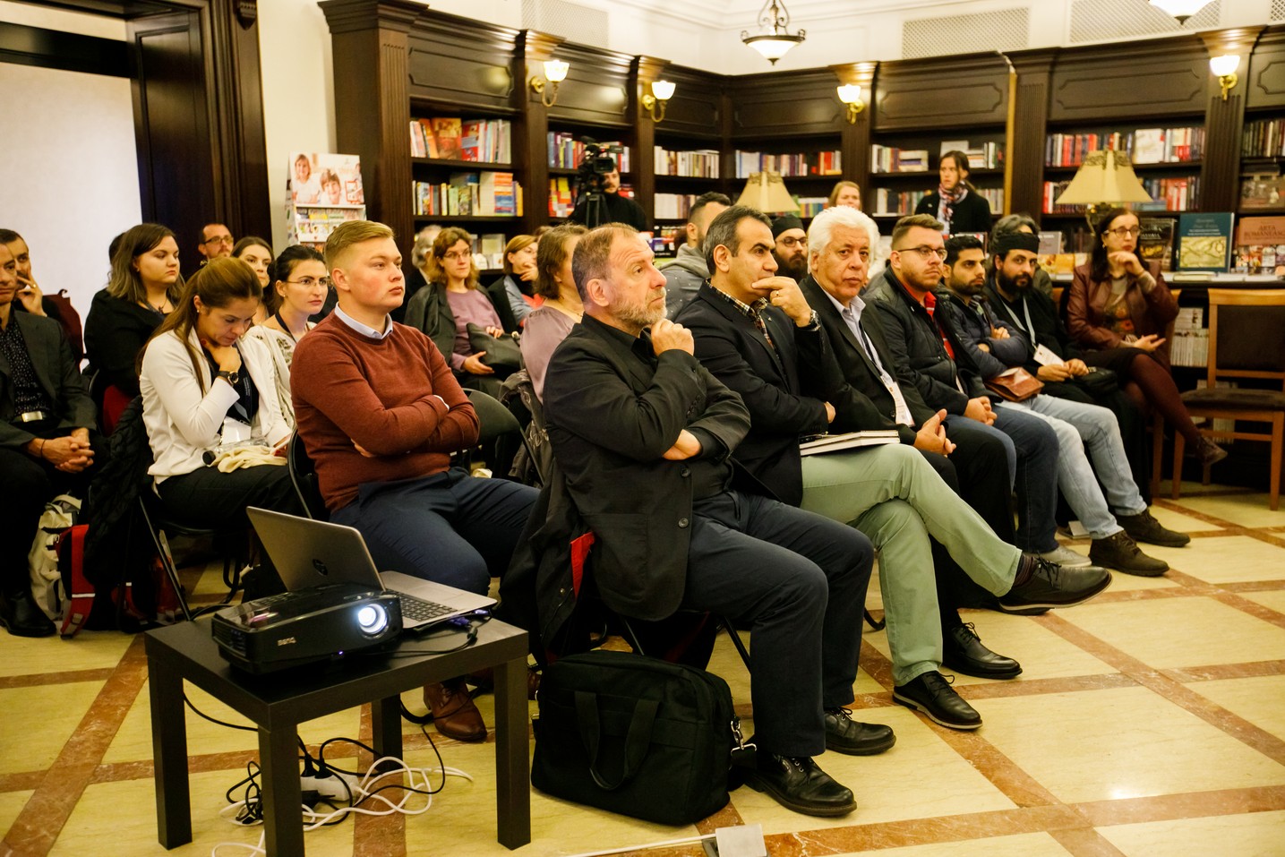 Volumele profesorului Grigorios Th. Stathis, lansate la Iaşi