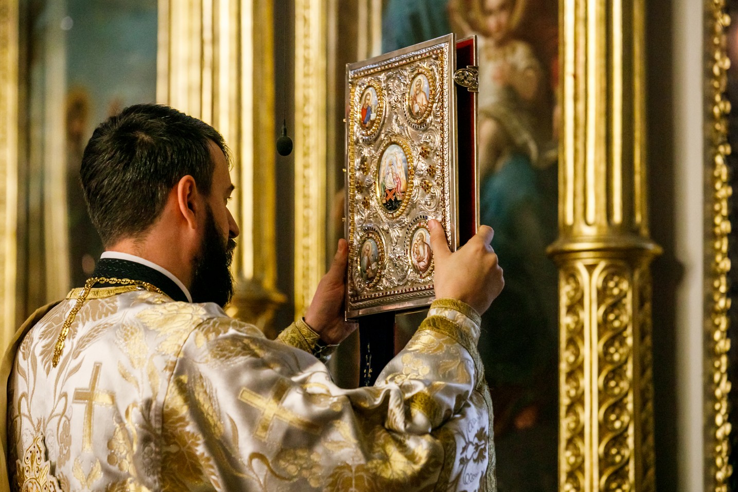 A debutat Festivalul de Muzică Bizantină de la Iași: „Ca o prelungire a Liturghiei bizantine, vom pătrunde în lumea frumuseții dumnezeiești”