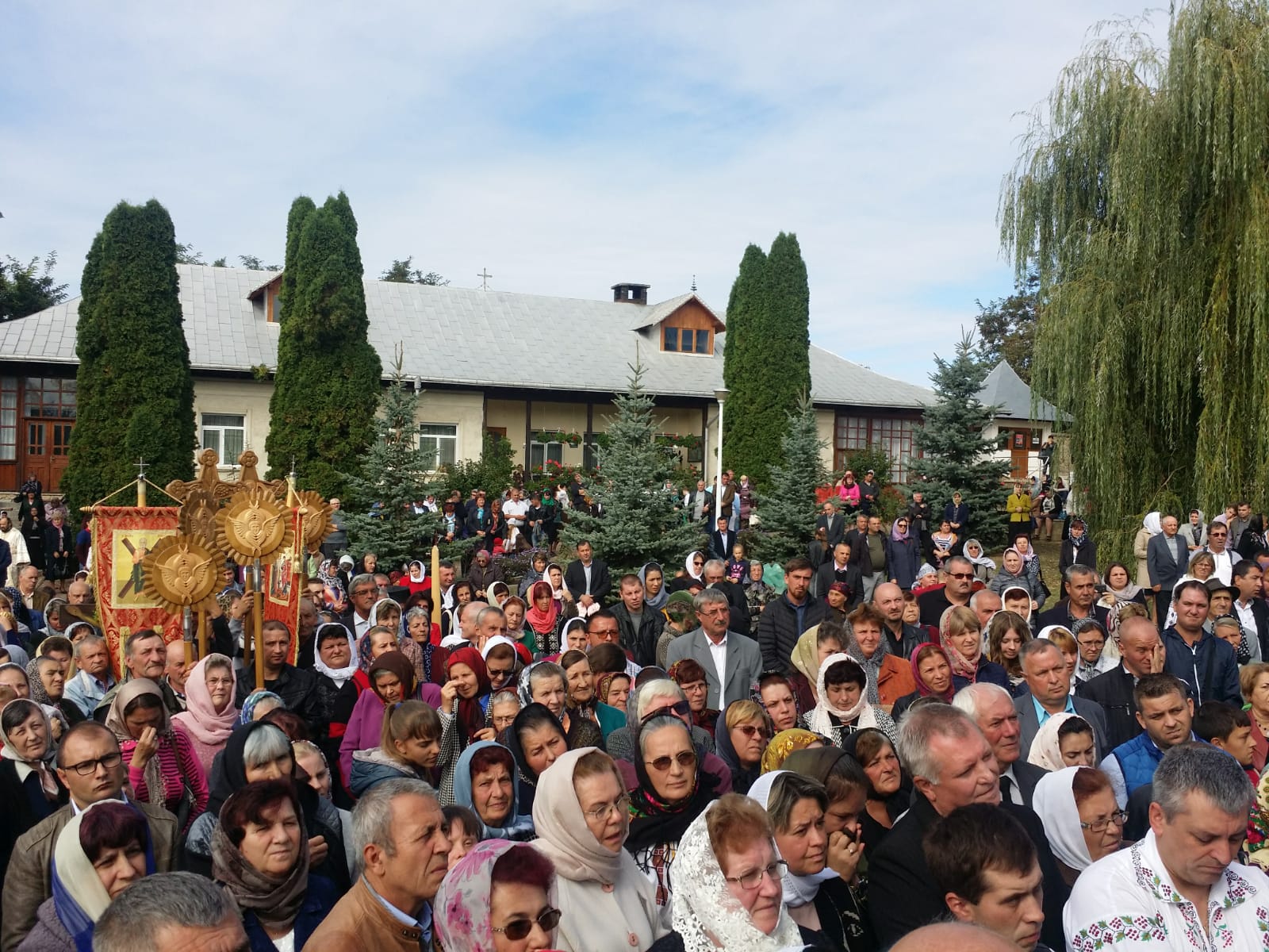 PS Calinic Botoşăneanul: „Să ieșim la vot în zilele de 6 şi 7 octombrie” PS Calinic Botoşăneanul: „Să ieșim la vot în zilele de 6 şi 7 octombrie”