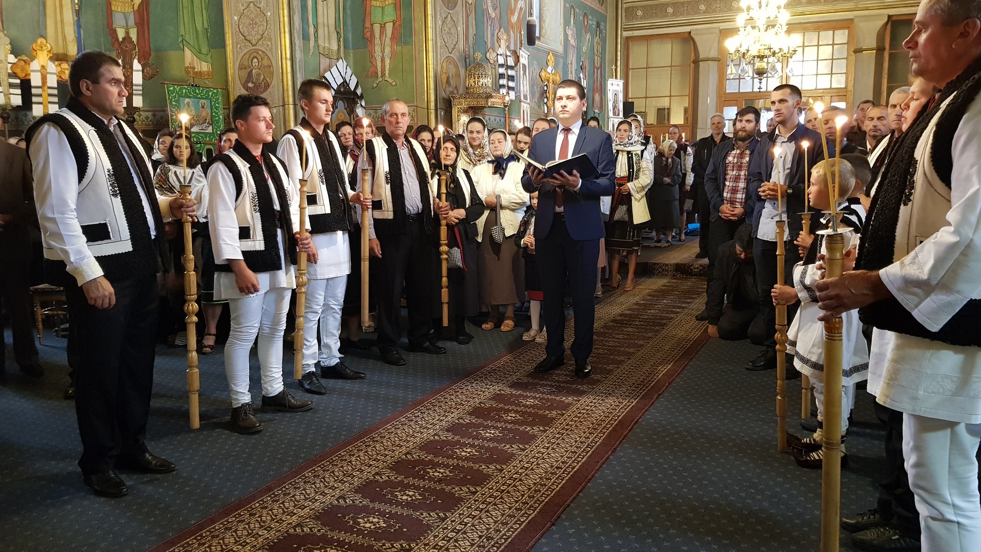 IPS Arhiepiscop Pimen, la Straja: „Să nu ne împuținăm sufletește atunci când suntem în necazuri și în suferințe”