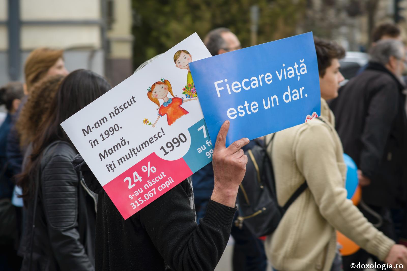 E clar, nu mai e vorba despre referendum, e altceva. Dar ce?