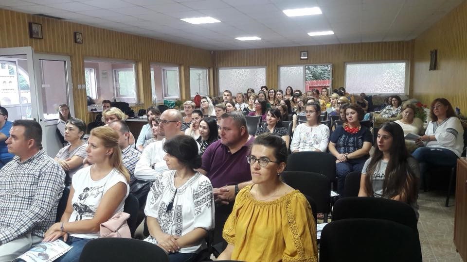 Prima ediţie a Şcolii de Vară în Asistenţă Socială, la Mănăstirea Hadâmbu