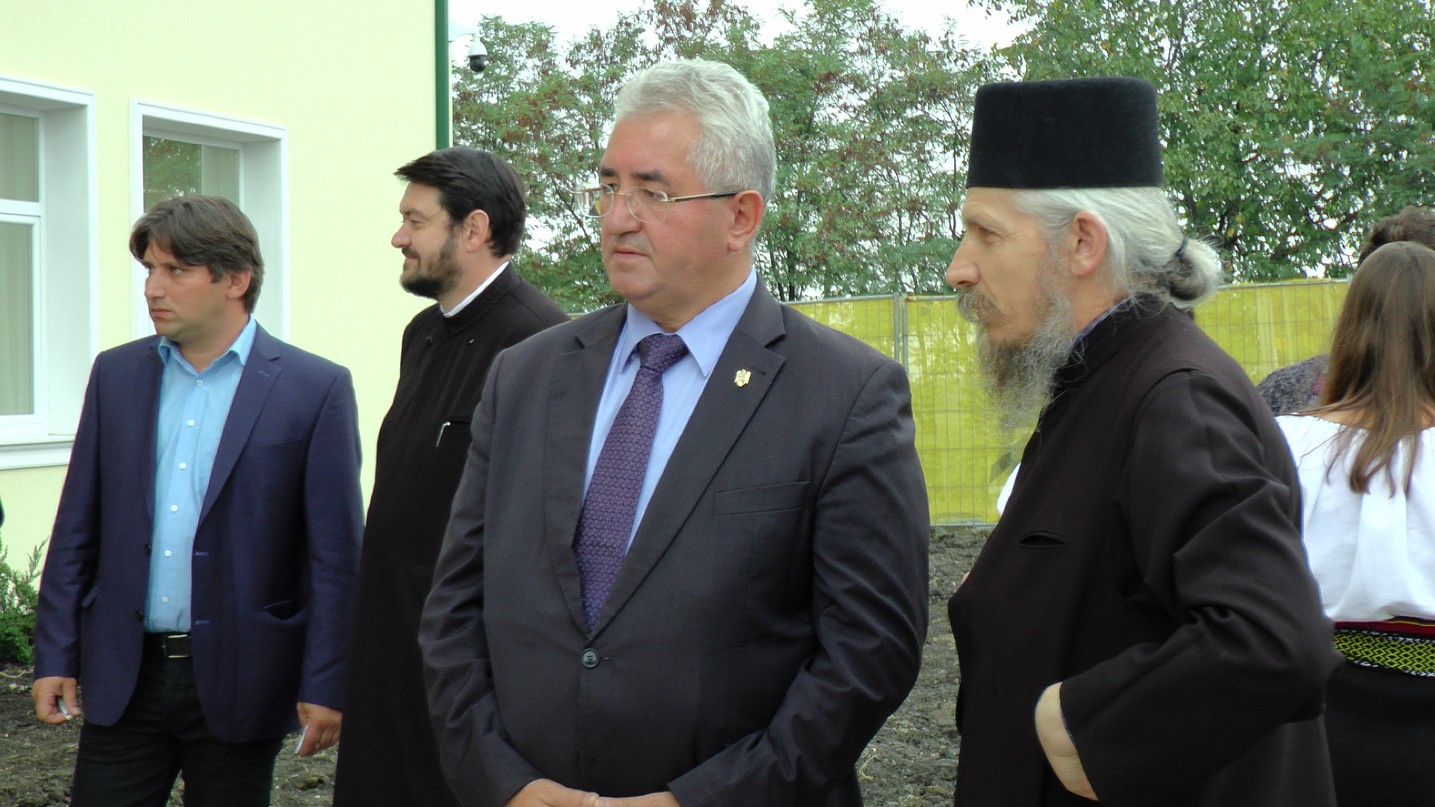 Sfinţirea noului sediu al Şcolii Primare „Sfântul Ioan cel Nou de la Suceava”