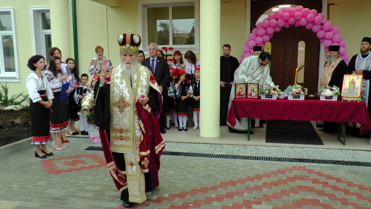 Sfinţirea noului sediu al Şcolii Primare „Sfântul Ioan cel Nou de la Suceava”