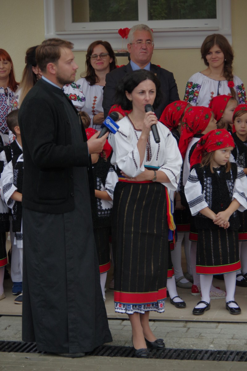 Sfinţirea noului sediu al Şcolii Primare „Sfântul Ioan cel Nou de la Suceava”
