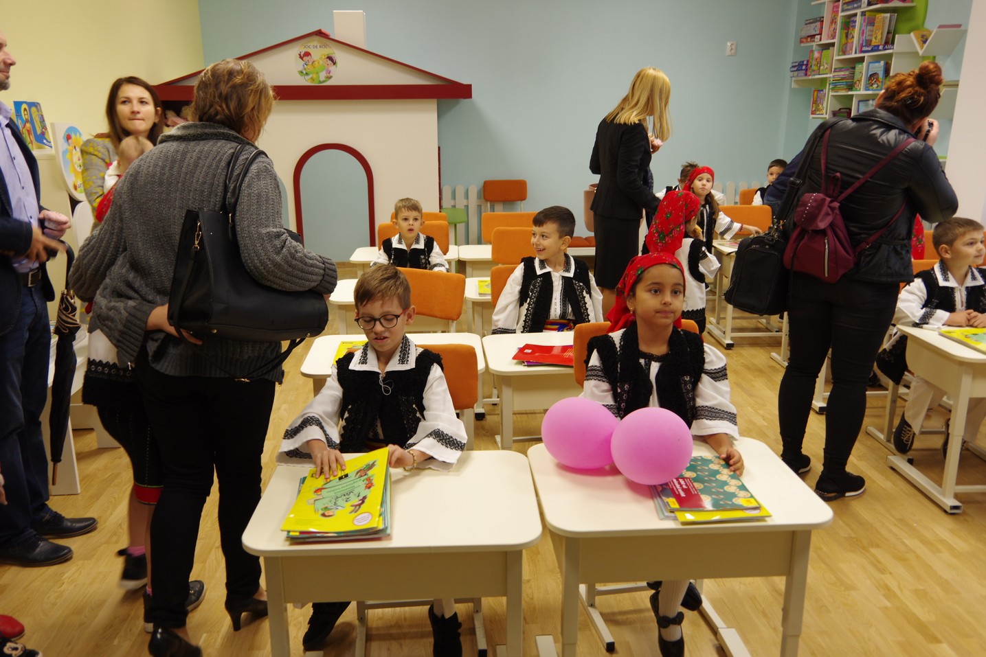 Sfinţirea noului sediu al Şcolii Primare „Sfântul Ioan cel Nou de la Suceava”