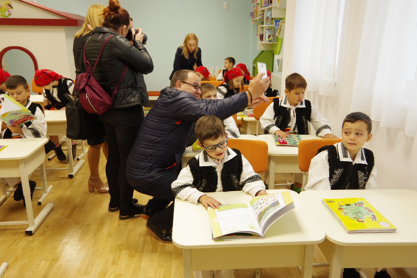 Sfinţirea noului sediu al Şcolii Primare „Sfântul Ioan cel Nou de la Suceava”