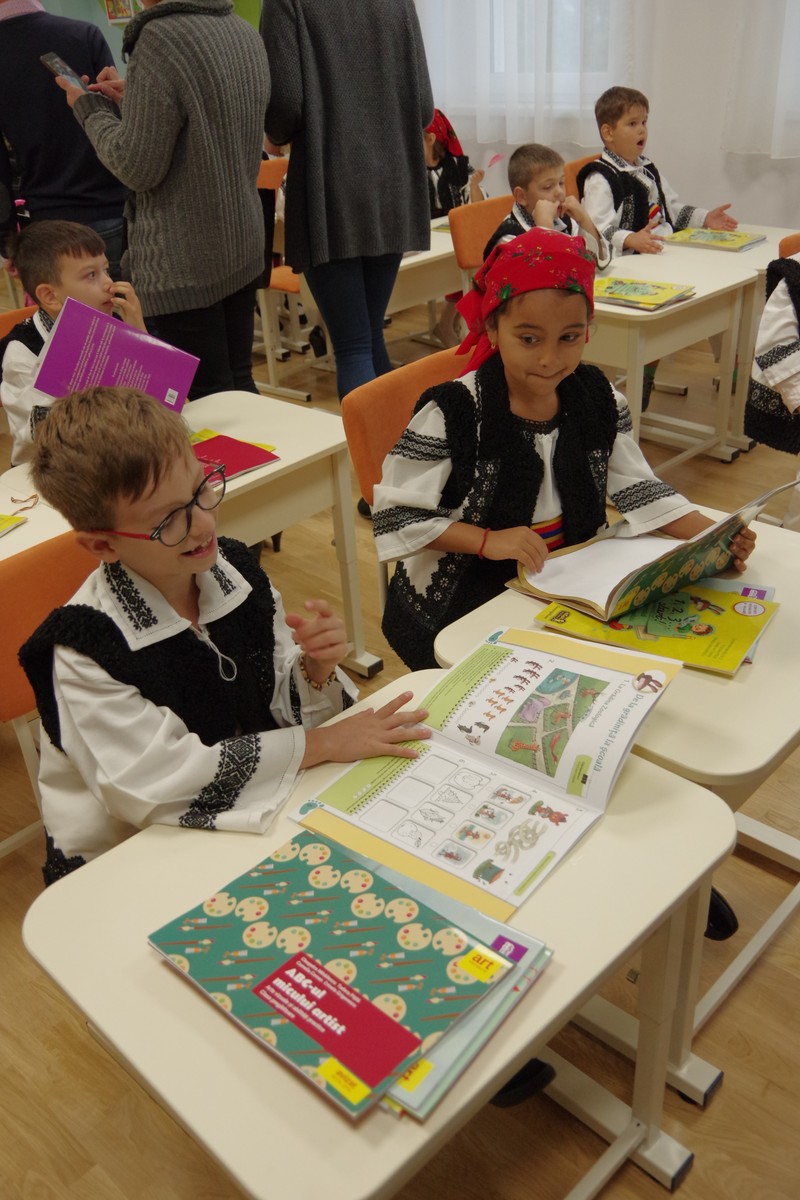 Sfinţirea noului sediu al Şcolii Primare „Sfântul Ioan cel Nou de la Suceava”