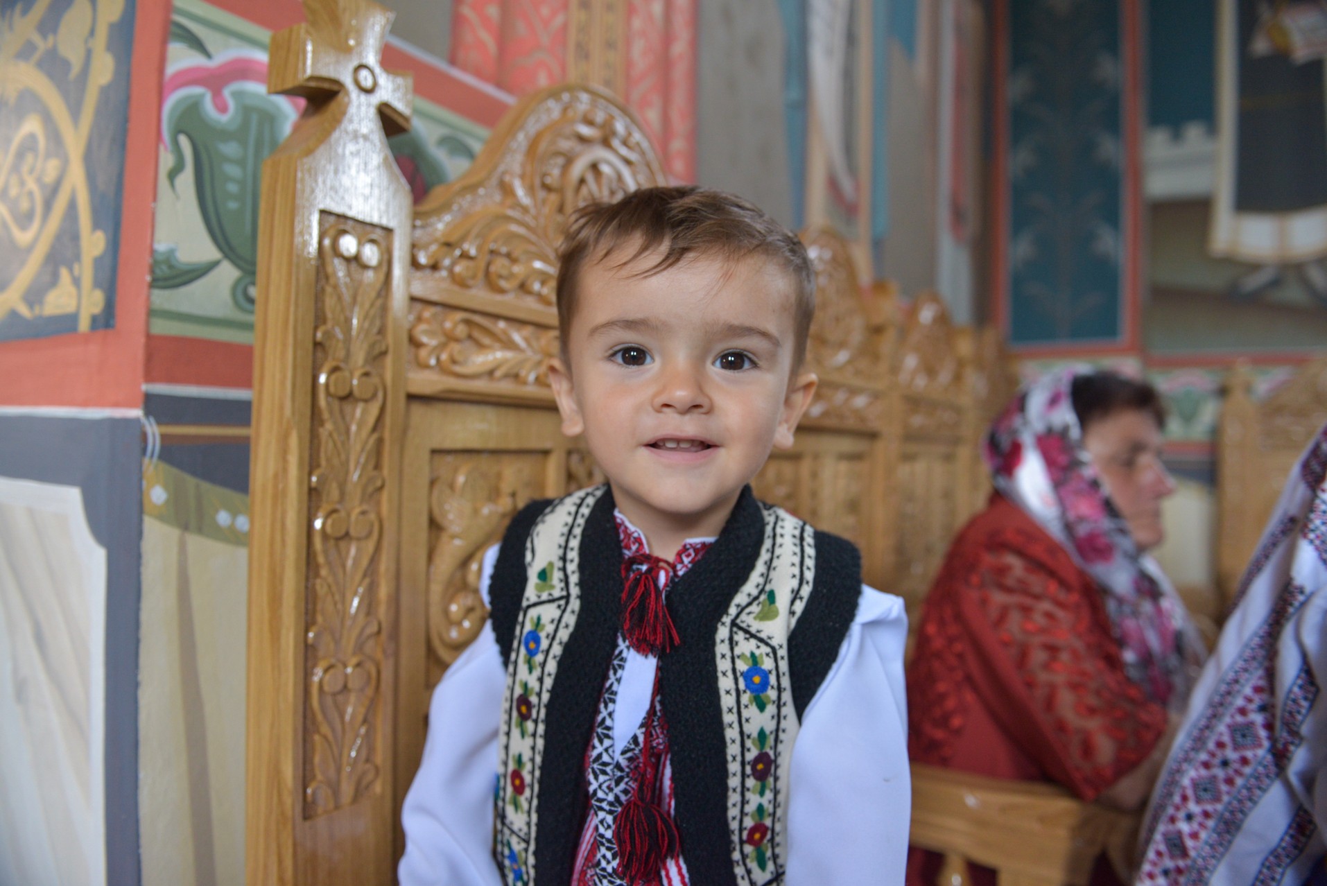 Sfințire de biserică la Netezi, Târgu Neamț: IPS Mitropolit Teofan a săvârșit slujba de târnosire