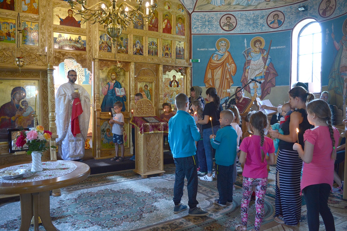 Tabăra de vară „Bucuria Prieteniei”, în satul Siliștea