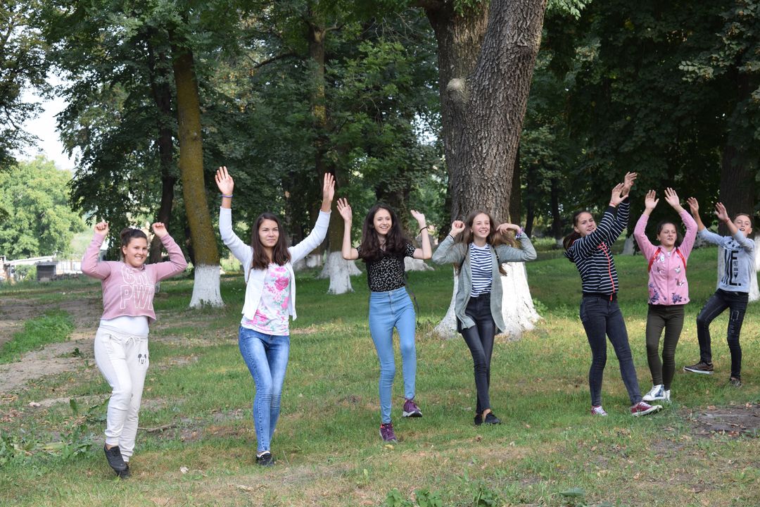 Peste 120 de copii în Tabăra „Copilărie și credință” din Tăcuta – PS Ignatie: „Prioritatea Bisericii este investiția spirituală în copilași și în tineri”