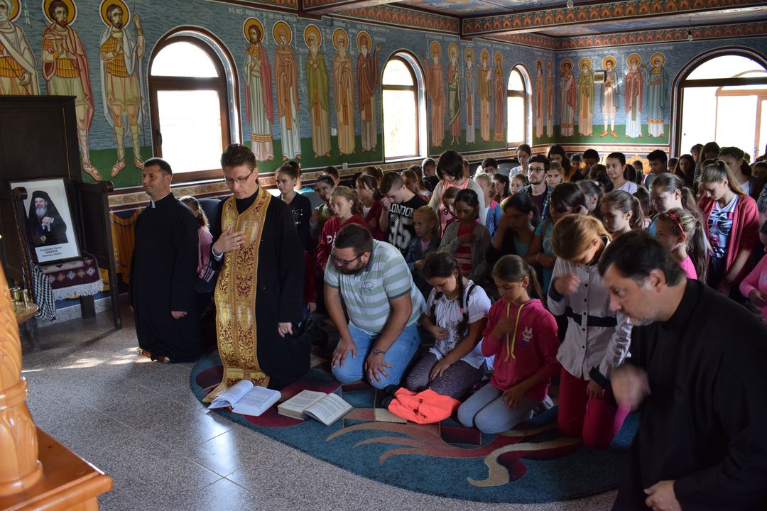 Peste 120 de copii în Tabăra „Copilărie și credință” din Tăcuta – PS Ignatie: „Prioritatea Bisericii este investiția spirituală în copilași și în tineri”