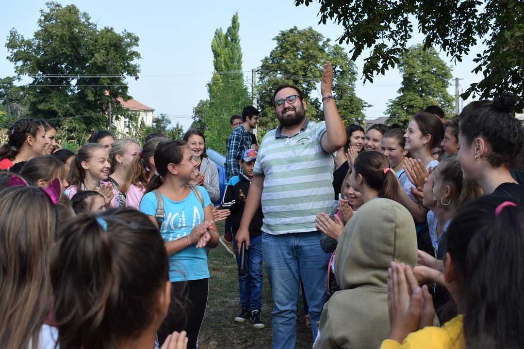 Peste 120 de copii în Tabăra „Copilărie și credință” din Tăcuta – PS Ignatie: „Prioritatea Bisericii este investiția spirituală în copilași și în tineri”