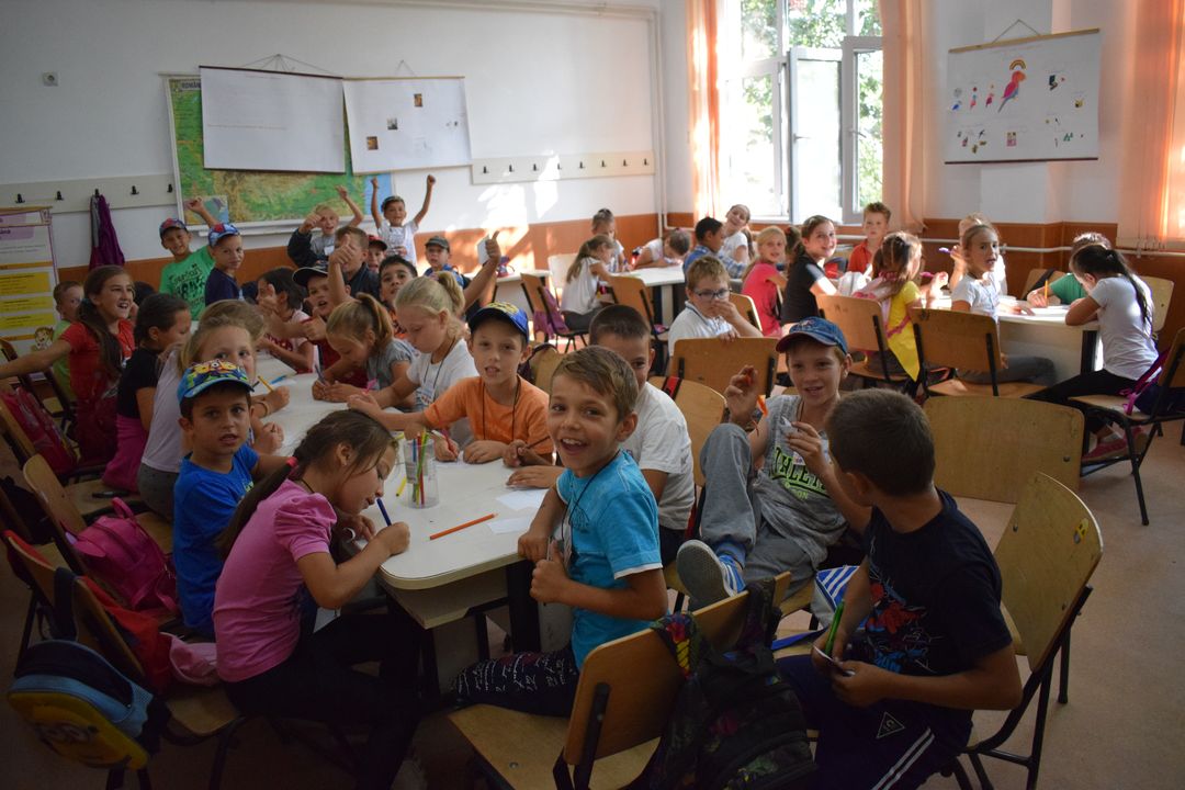 Peste 120 de copii în Tabăra „Copilărie și credință” din Tăcuta – PS Ignatie: „Prioritatea Bisericii este investiția spirituală în copilași și în tineri”