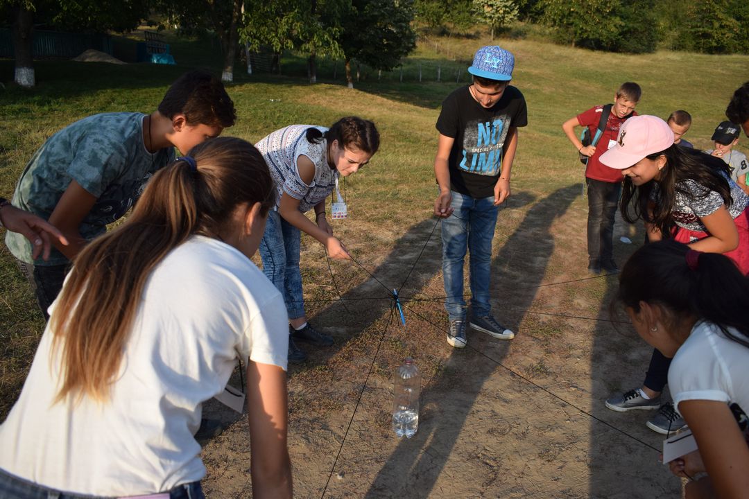 Peste 120 de copii în Tabăra „Copilărie și credință” din Tăcuta – PS Ignatie: „Prioritatea Bisericii este investiția spirituală în copilași și în tineri”