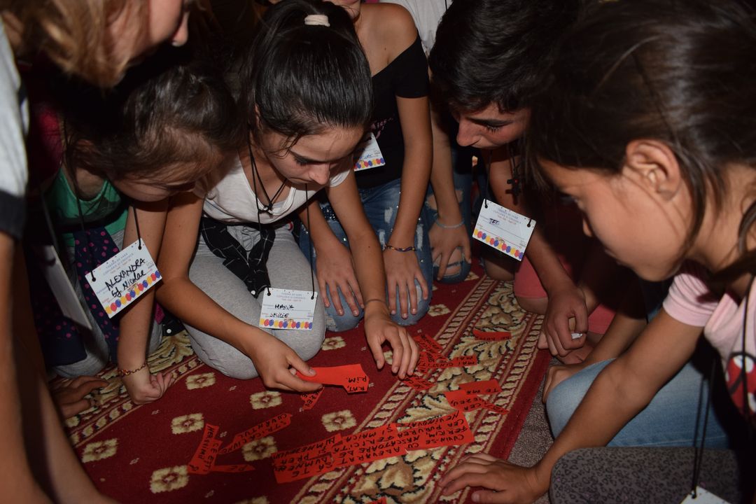 Peste 120 de copii în Tabăra „Copilărie și credință” din Tăcuta – PS Ignatie: „Prioritatea Bisericii este investiția spirituală în copilași și în tineri”