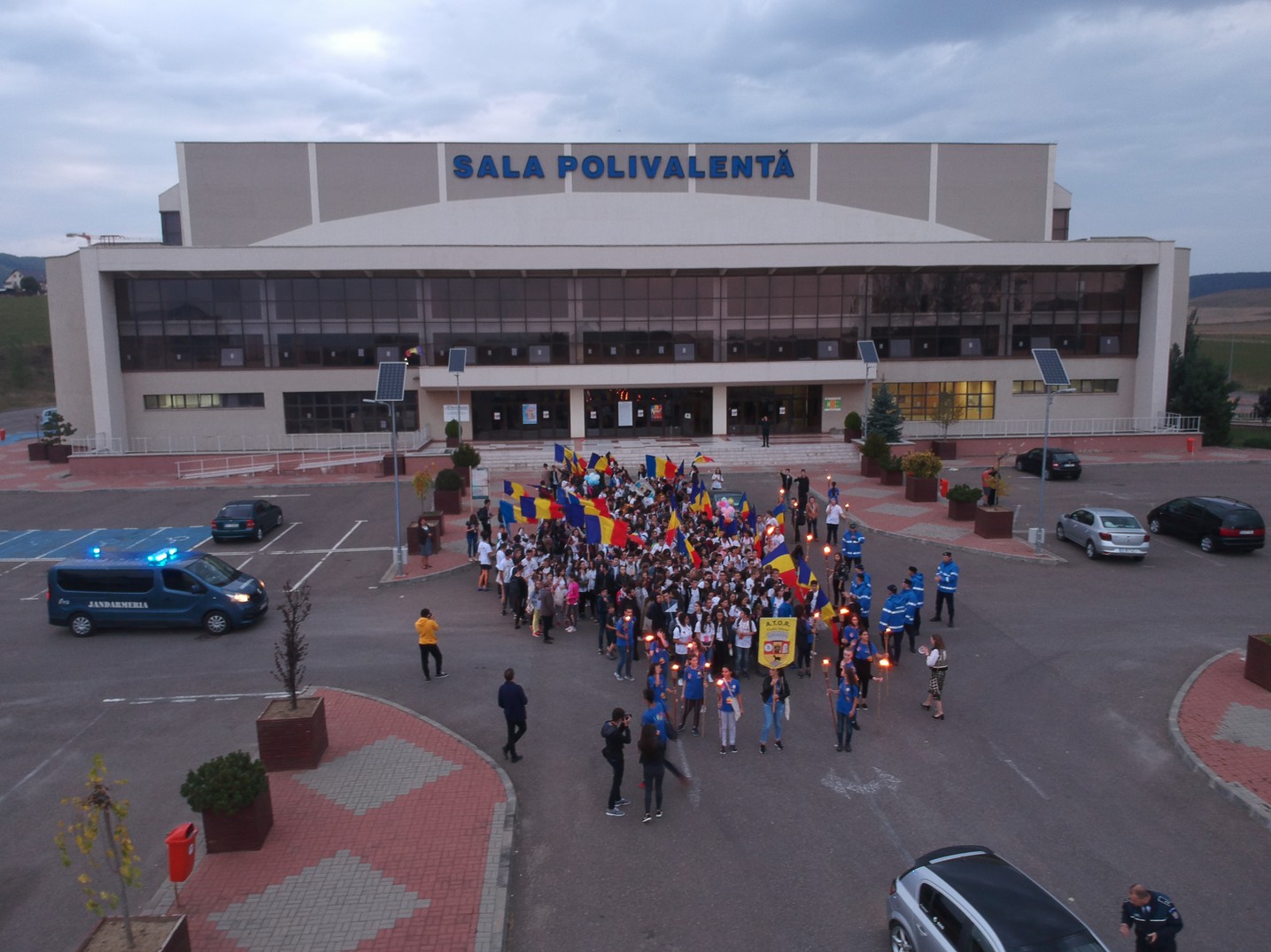 „Tânărul din Petrodava”, la final: 450 de tineri au încercat să descopere tainele mărturisirii, a jertfei și trăirii ortodoxe