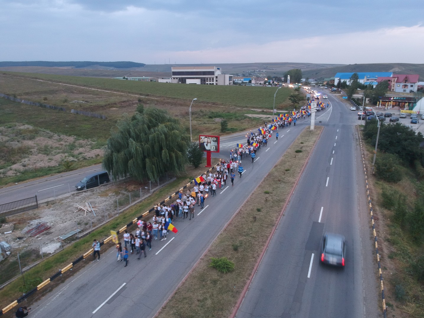 „Tânărul din Petrodava”, la final: 450 de tineri au încercat să descopere tainele mărturisirii, a jertfei și trăirii ortodoxe