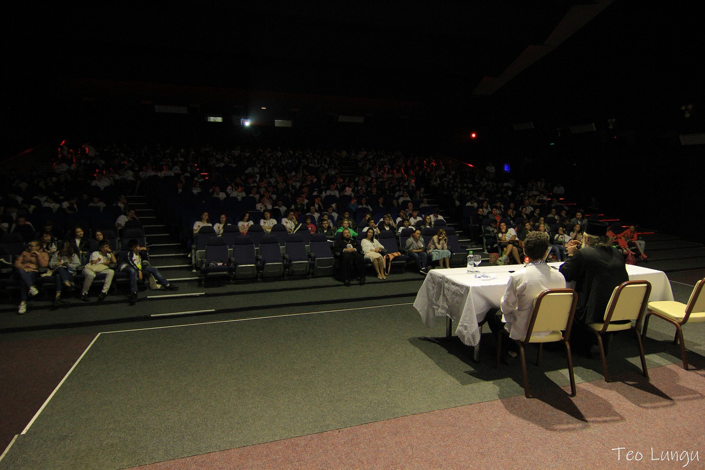 „Tânărul din Petrodava”, la final: 450 de tineri au încercat să descopere tainele mărturisirii, a jertfei și trăirii ortodoxe