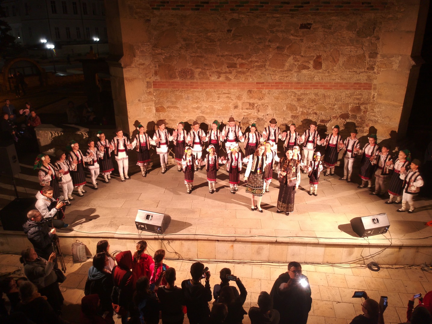 „Tânărul din Petrodava”, la final: 450 de tineri au încercat să descopere tainele mărturisirii, a jertfei și trăirii ortodoxe