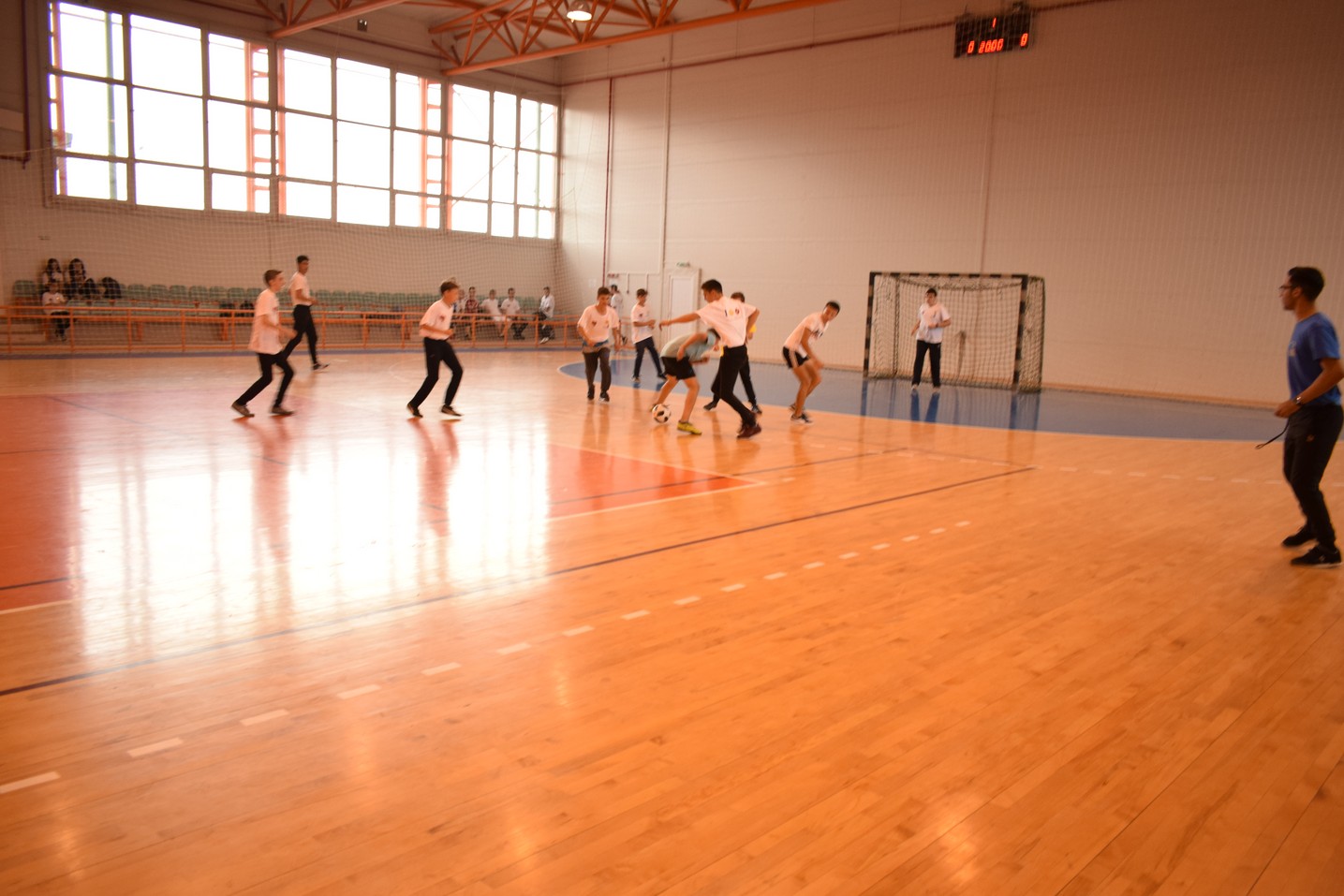 „Tânărul din Petrodava”, la final: 450 de tineri au încercat să descopere tainele mărturisirii, a jertfei și trăirii ortodoxe