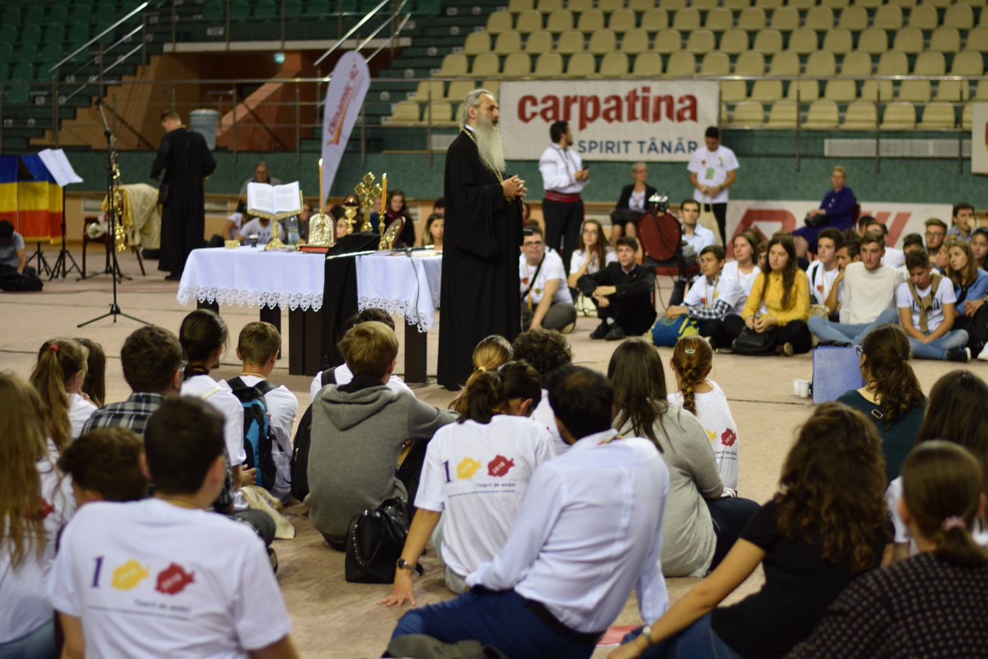 „Tânărul din Petrodava”, la final: 450 de tineri au încercat să descopere tainele mărturisirii, a jertfei și trăirii ortodoxe