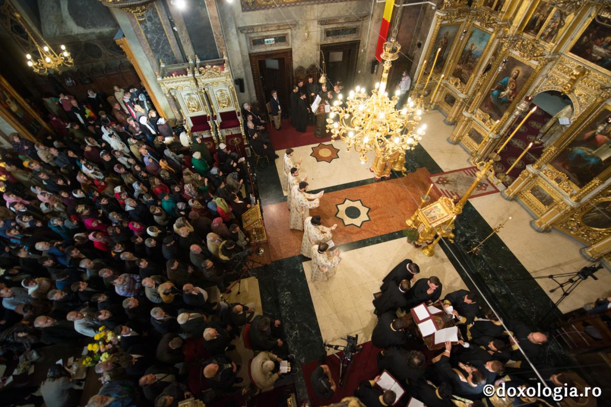 Sfântă Liturghie săvârșită la finalul celei de-a II-a ediții a Festivalului de Muzică Bizantină de la Iași