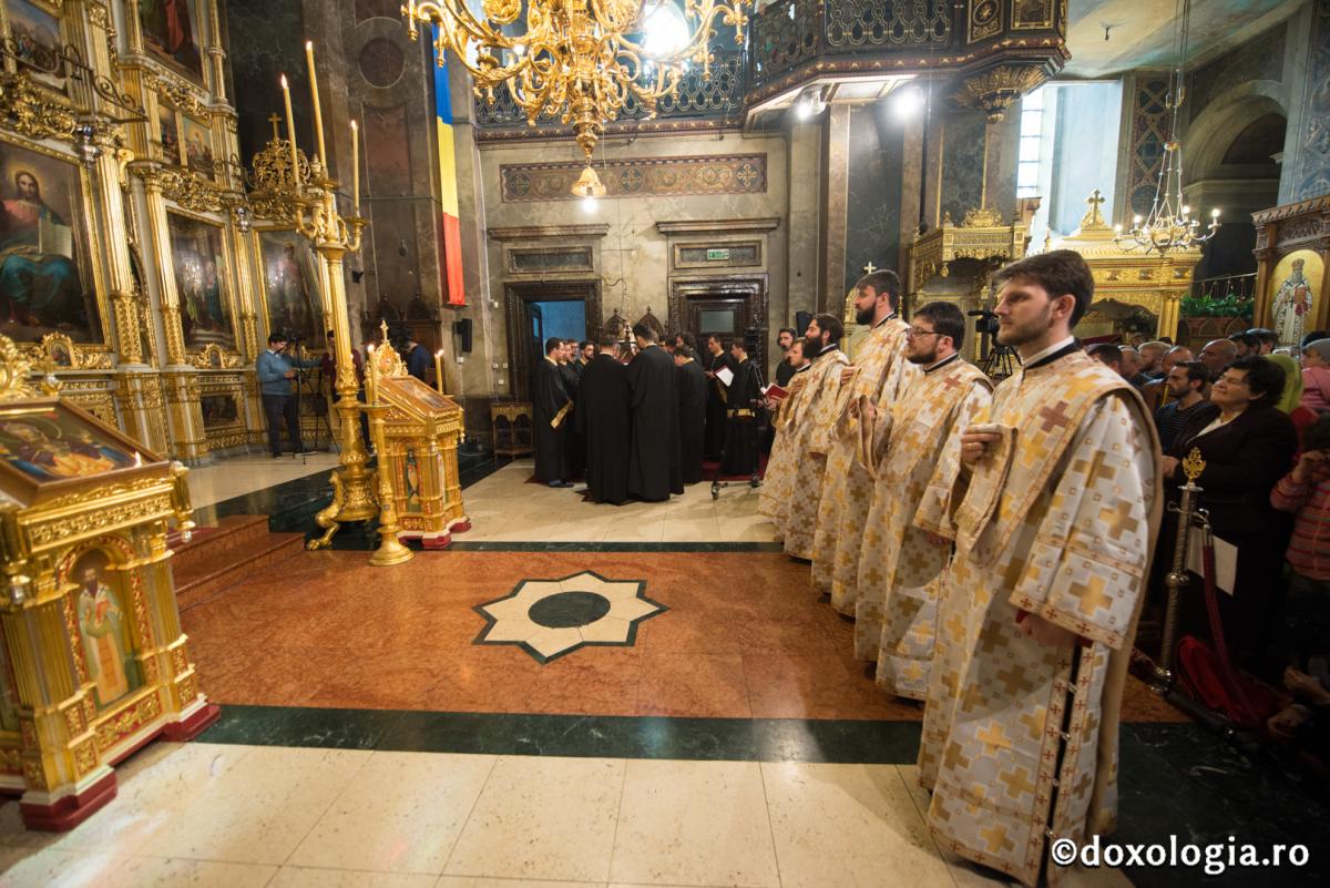 Sfântă Liturghie săvârșită la finalul celei de-a II-a ediții a Festivalului de Muzică Bizantină de la Iași