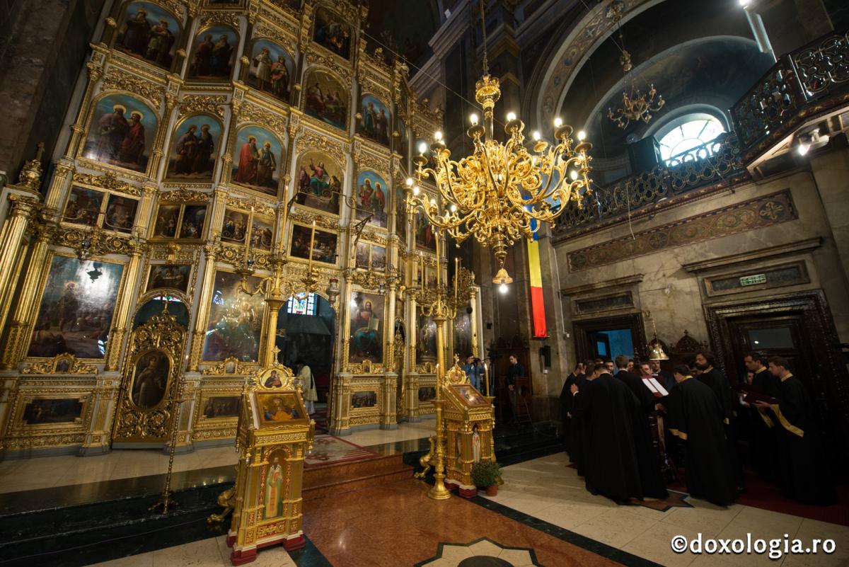 Sfântă Liturghie săvârșită la finalul celei de-a II-a ediții a Festivalului de Muzică Bizantină de la Iași