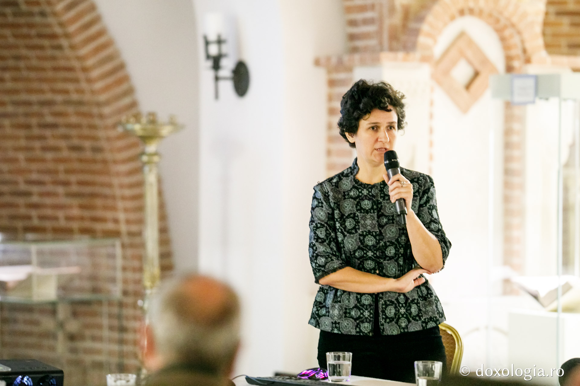 Conferința „Catedralele Unirii” și vernisajul „Arhitectura Centenarului”, la Muzeul Mitropolitan Iași