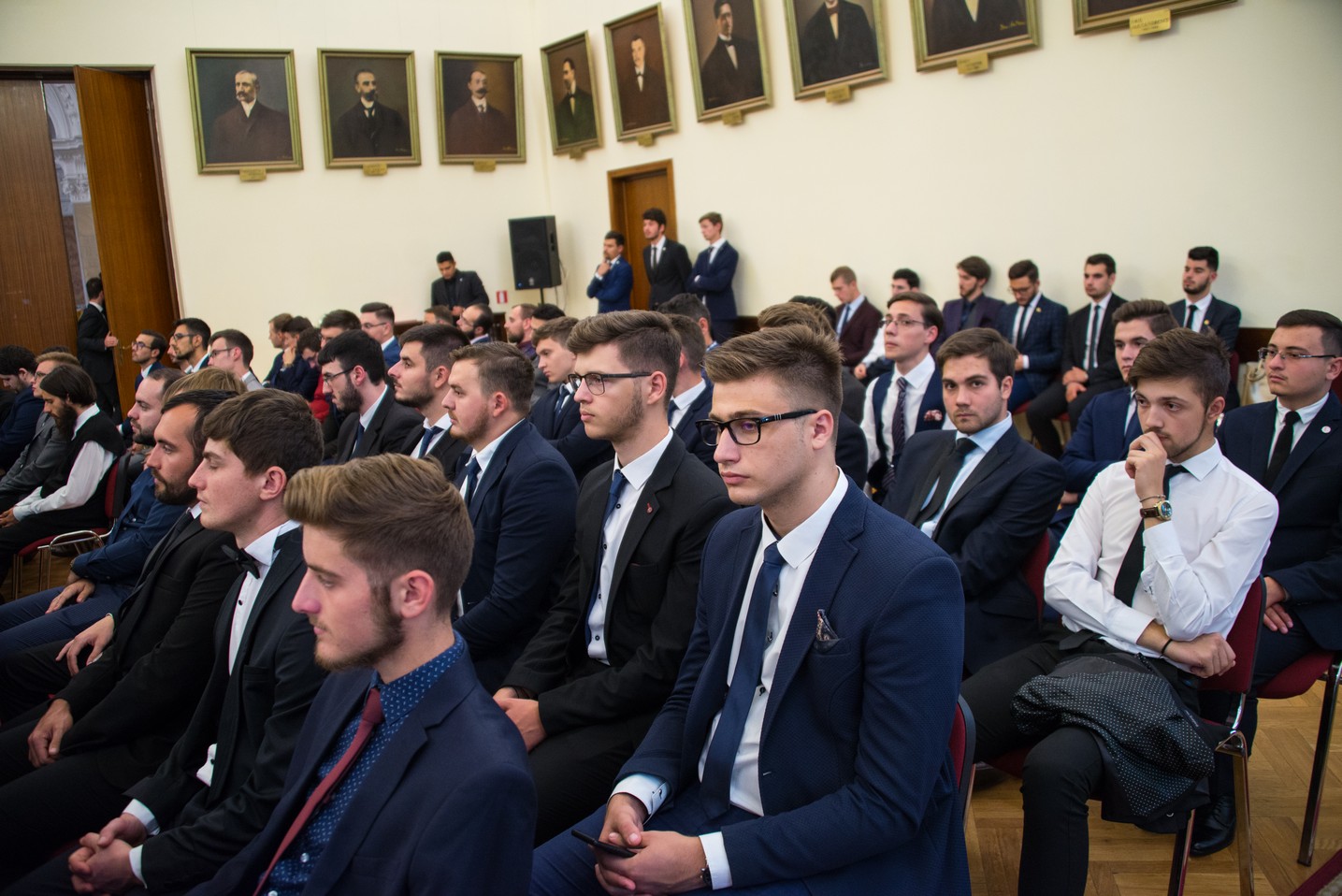 „Formal de Bun Venit” la Colegiul „Sfântul Nicolae” din Iași: „Fiind împreună, puteți să păstrați o atitudine corespunzătoare”